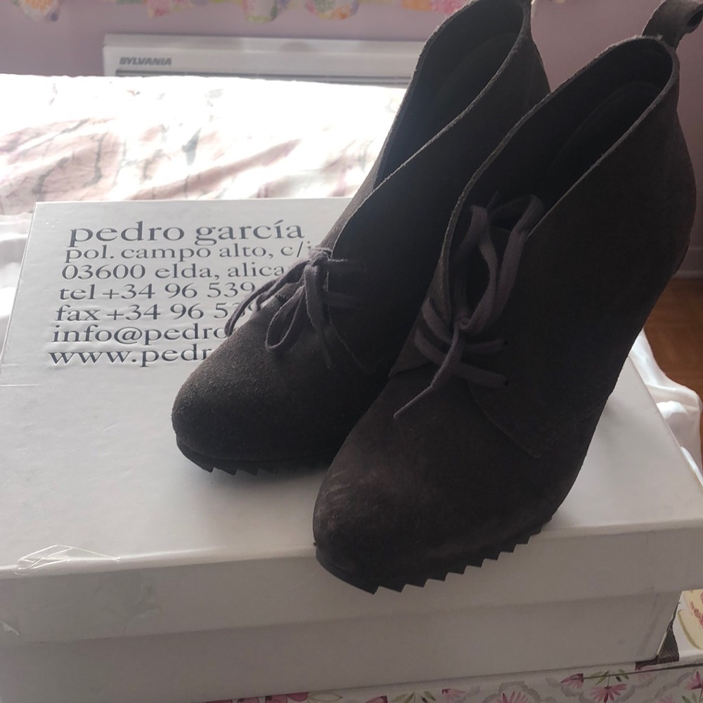 Pedro Garcia booties